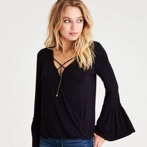 American Eagle Soft & Sexy Bell Sleeve Surplice Top | Size Small